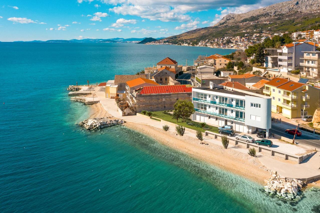 Absolute Beach Holidays Dugi Rat Exterior foto